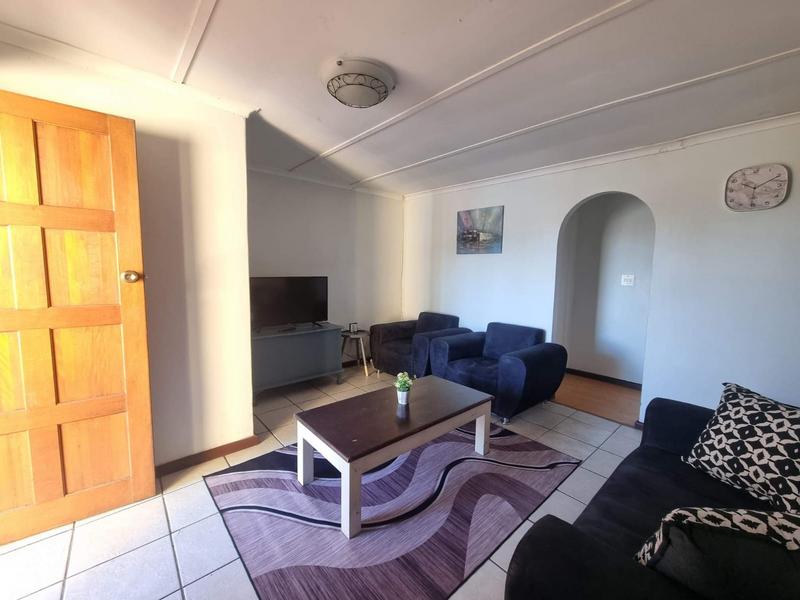 2 Bedroom Property for Sale in Highbury Western Cape